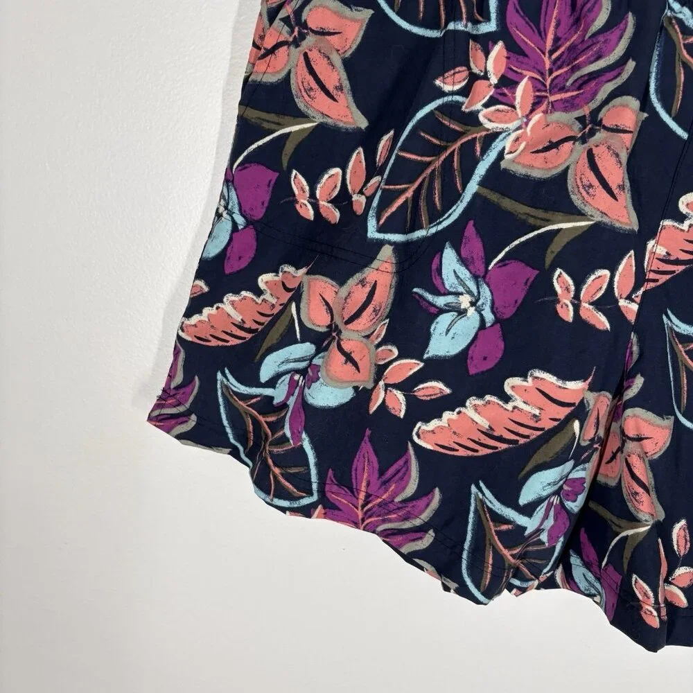 Columbia Women XXL Outdoor Hiking Omni-Shield Sandy River Printed Short III NWT - Picture 3 of 13